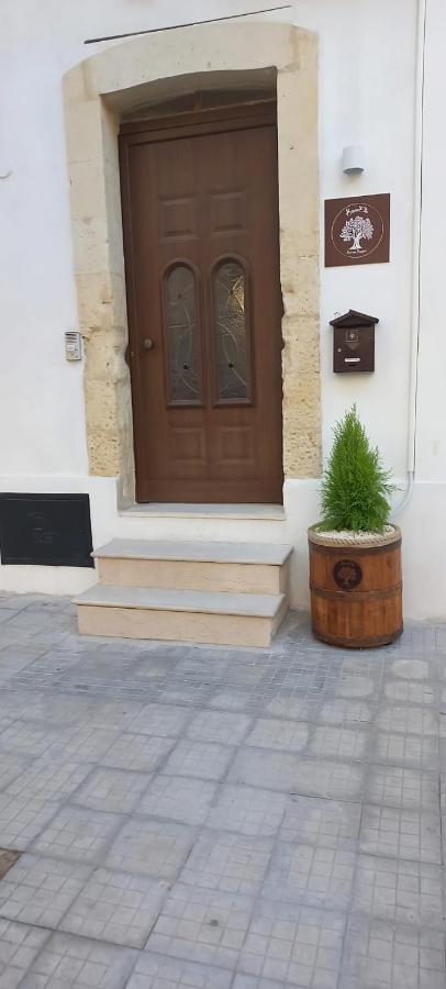 Samele Bed And Breakfast Λέτσε Εξωτερικό φωτογραφία